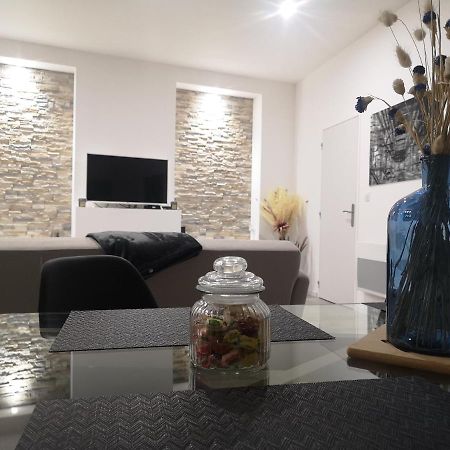 T3 Avec Salle De Bain Privative Par Chambre 阿让 外观 照片